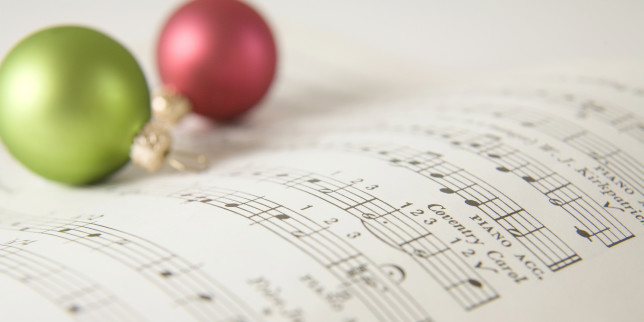 Canzoni Natale 2015: playlist con i migliori brani natalizi in italiano, inglese e per bambini